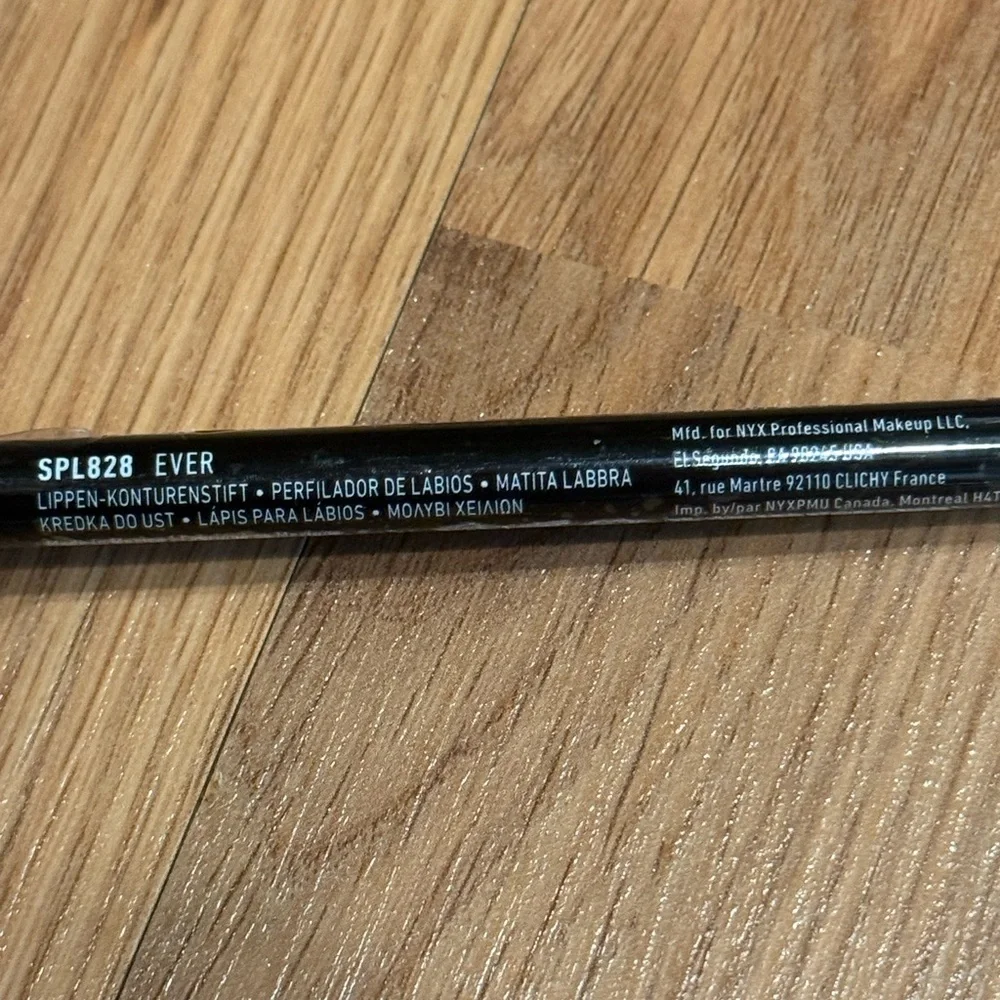 5 for $25 item 🌺 NYX Lip Pencils in Ever and Rebel Kind